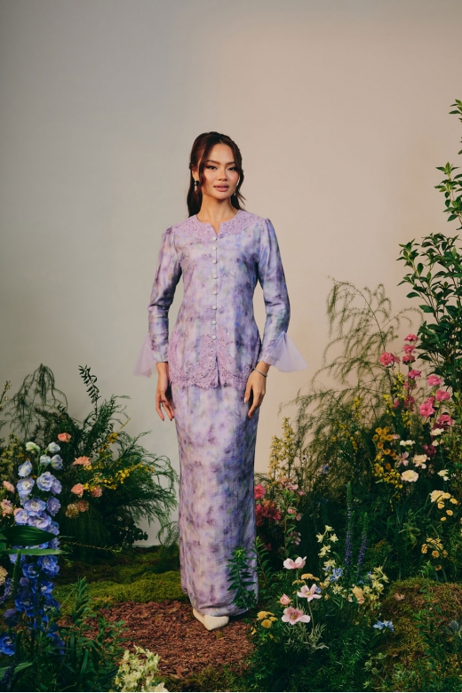 KALEYA KEBAYA - DEWBERRY